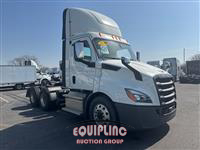 2020 Freightliner CASCADIA
