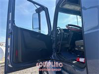 2019 VOLVO TRUCK VNL