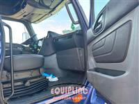 2022 International LT625