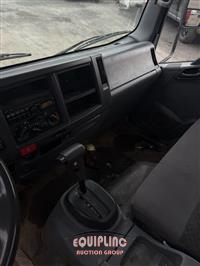 2014 Isuzu NRR