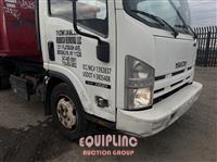 2014 Isuzu NRR