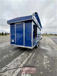 2022 CARRETERA 18' FOOD TRAILER