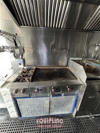 2022 CARRETERA 18' FOOD TRAILER