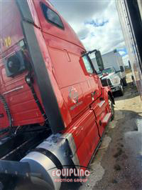 2017 Volvo VNL64T670