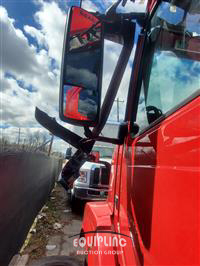 2017 Volvo VNL64T670