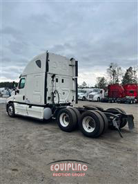 2016 Freightliner CASCADIA