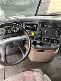 2016 Freightliner CASCADIA