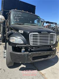 2014 Freightliner M2