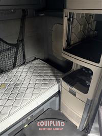 2017 Freightliner CASCADIA