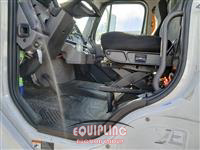 2014 Freightliner M2