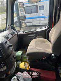 2016 Volvo VNL630