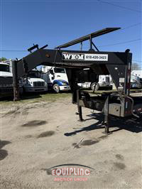 2017 W K MACHINE ROLLERBED HYD TILT W/ CRANE