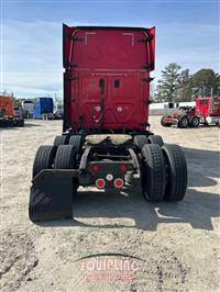 2015 Freightliner CASCADIA