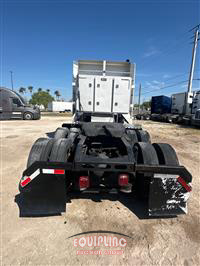 2018 VOLVO TRUCK VNL