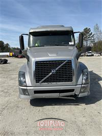 2015 VOLVO TRUCK VNL
