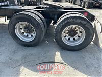 2015 VOLVO TRUCK VNL