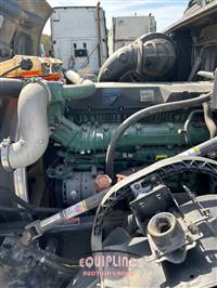 2015 VOLVO TRUCK VNL