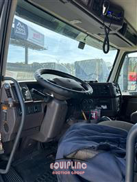 2015 VOLVO TRUCK VNL
