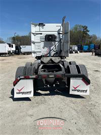 2015 VOLVO TRUCK VNL
