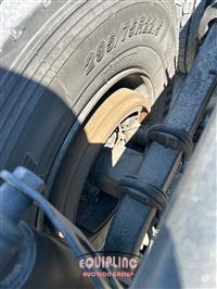 2015 VOLVO TRUCK VNL