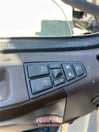 2015 VOLVO TRUCK VNL