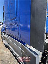 2020 Freightliner CASCADIA
