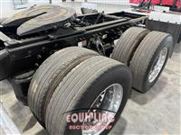 2019 Peterbilt 389