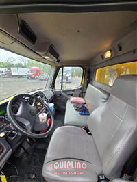 2018 Freightliner M2