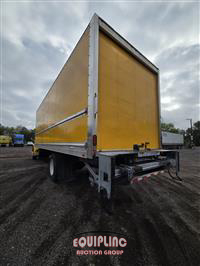 2018 Freightliner M2