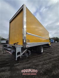 2018 Freightliner M2