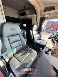 2024 Peterbilt 589