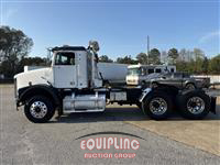 1999 Freightliner FLD112SD