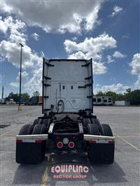 2023 Freightliner Cascadia