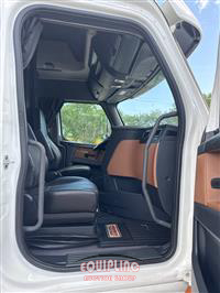 2023 Freightliner Cascadia