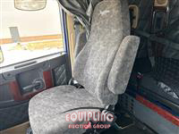 2021 Freightliner SD122