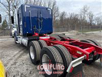 2021 Freightliner SD122