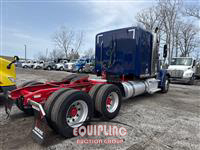 2021 Freightliner SD122