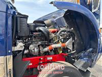 2021 Freightliner SD122
