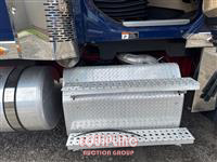 2021 Freightliner SD122