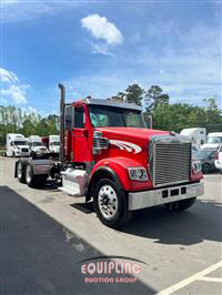 2013 Freightliner Coronado
