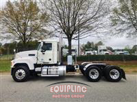 2016 Mack CHU613 DAYCAB