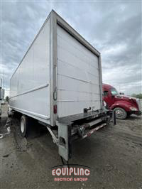2017 Freightliner M2