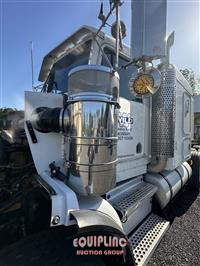 2000 Kenworth T800