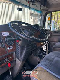 2002 Kenworth T800