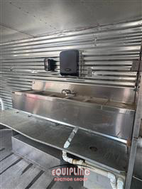 2001 Workhorse P42 Food Truck