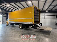 2016 Freightliner M2