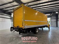 2016 Freightliner M2