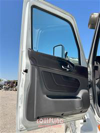 2018 International LT625
