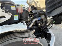 2015 Freightliner M2106
