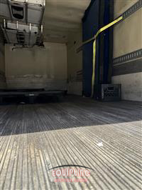 2015 Freightliner M2106